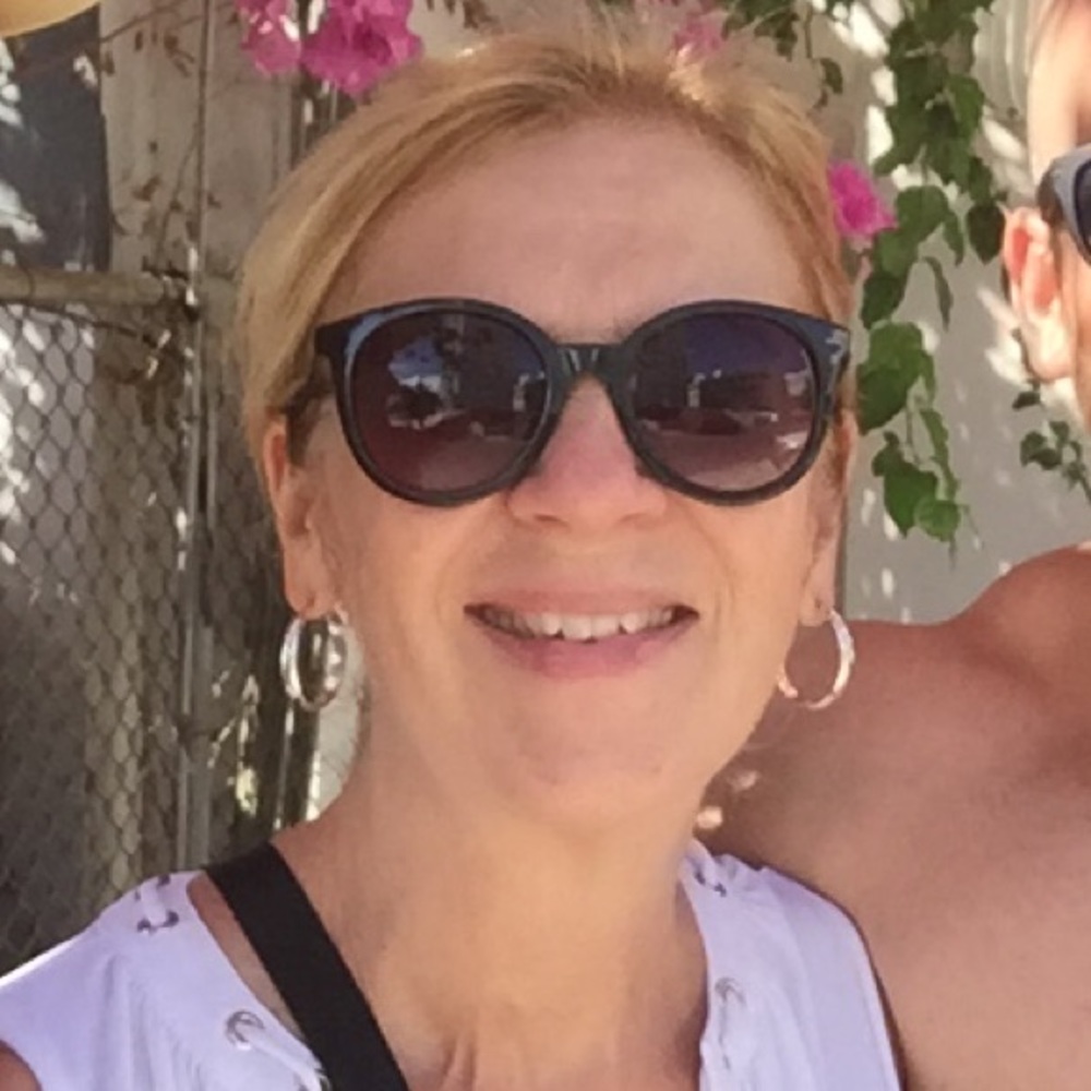 Meet your Posher, Lori